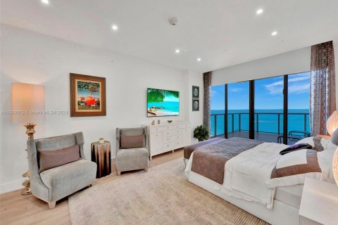 Condominio en venta en Bal Harbour, Florida, 2 dormitorios, 160.26 m2 № 1232108 - foto 7