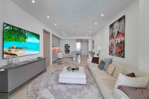 Condominio en venta en Bal Harbour, Florida, 2 dormitorios, 160.26 m2 № 1232108 - foto 23