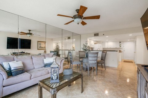 Copropriété à vendre à Hutchinson Island South, Floride: 2 chambres, 109.07 m2 № 1207376 - photo 27