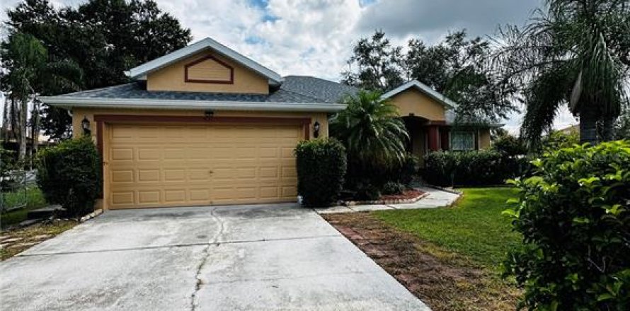 Casa en Kissimmee, Florida 5 dormitorios, 193.33 m2 № 1368360