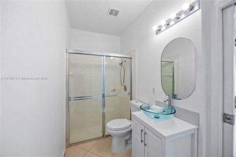 Villa ou maison à vendre à Pembroke Pines, Floride: 5 chambres, 254.74 m2 № 1397527 - photo 27