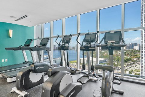 Copropriété à vendre à Sunny Isles Beach, Floride: 3 chambres, 198.9 m2 № 754386 - photo 14