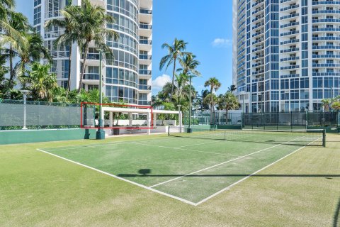 Copropriété à vendre à Sunny Isles Beach, Floride: 3 chambres, 198.9 m2 № 754386 - photo 16