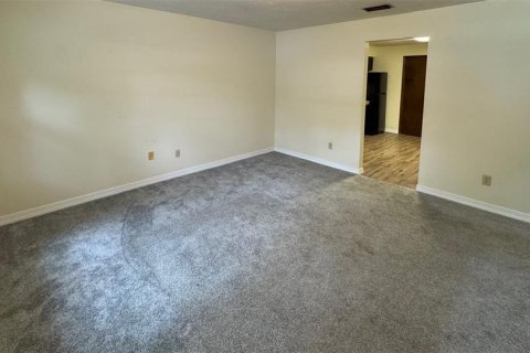 Appartement à louer à Gainesville, Floride: 2 chambres, 78.04 m2 № 1369562 - photo 6