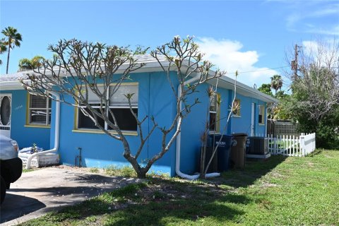 Apartamento en alquiler en Madeira Beach, Florida, 1 dormitorio, 55.74 m2 № 1312230 - foto 4