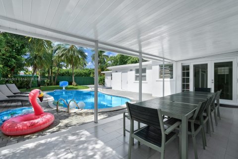 Villa ou maison à louer à Hollywood, Floride: 4 chambres, 152.92 m2 № 715794 - photo 20