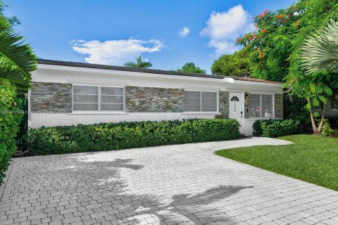 Casa en alquiler en Hollywood, Florida, 4 dormitorios, 152.92 m2 № 715794 - foto 3