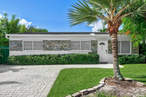 Casa en alquiler en Hollywood, Florida, 4 dormitorios, 152.92 m2 № 715794 - foto 26