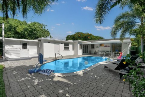 Casa en alquiler en Hollywood, Florida, 4 dormitorios, 152.92 m2 № 715794 - foto 23