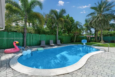 Casa en alquiler en Hollywood, Florida, 4 dormitorios, 152.92 m2 № 715794 - foto 24