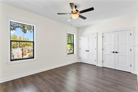 Casa en venta en Tampa, Florida, 4 dormitorios, 265.61 m2 № 1379515 - foto 16