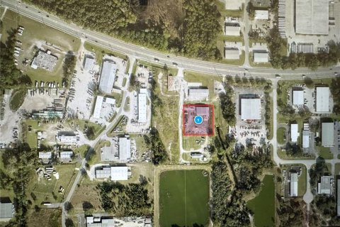 Propiedad comercial en venta en Leesburg, Florida, 20.81 m2 № 1379592 - foto 1