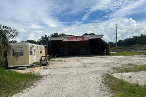 Immobilier commercial à vendre à Leesburg, Floride: 20.81 m2 № 1379592 - photo 2