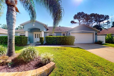 Casa en venta en Palm Coast, Florida, 4 dormitorios, 187.66 m2 № 1379552 - foto 1