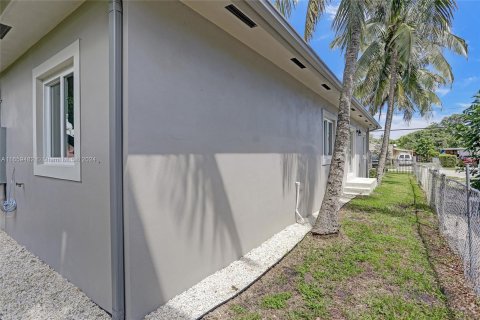 Villa ou maison à louer à Miami, Floride: 3 chambres, 117.43 m2 № 1364224 - photo 19