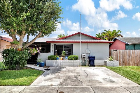 Villa ou maison à vendre à Miami, Floride: 3 chambres, 115.57 m2 № 1316432 - photo 5