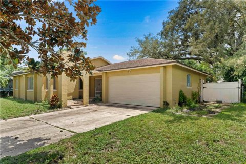 Villa ou maison à vendre à Orlando, Floride: 3 chambres, 138.05 m2 № 1346198 - photo 1