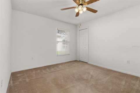 House in Davenport, Florida 4 bedrooms, 178.19 sq.m. № 1278920 - photo 23