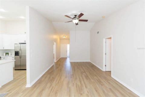 House in Tampa, Florida 2 bedrooms, 102.1 sq.m. № 1425422 - photo 7