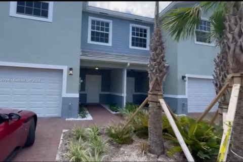 Touwnhouse à vendre à Delray Beach, Floride: 3 chambres, 129.23 m2 № 1128291 - photo 1