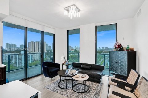 Condominio en venta en Aventura, Florida, 1 dormitorio, 78.69 m2 № 743758 - foto 19