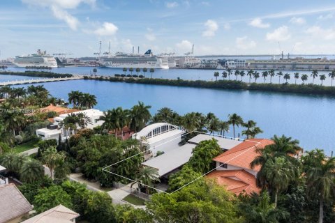 Terrain à vendre à Miami Beach, Floride № 743759 - photo 3