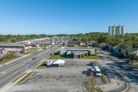 Immobilier commercial à vendre à Jacksonville, Floride: 596.8 m2 № 772500 - photo 7