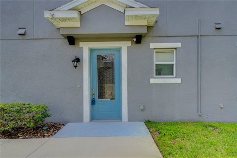 Townhouse in Tampa, Florida 3 bedrooms, 172.05 sq.m. № 1363421 - photo 18