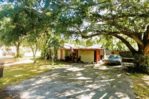 Villa ou maison à vendre à Tampa, Floride: 3 chambres, 122.07 m2 № 1407248 - photo 9