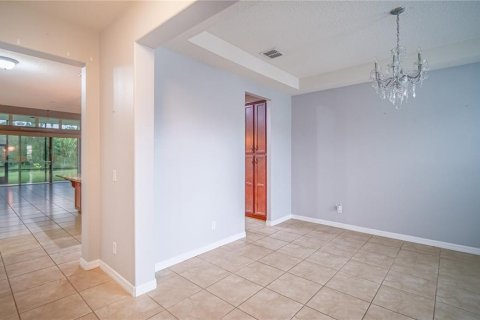 Casa en venta en Orlando, Florida, 5 dormitorios, 268.12 m2 № 1326286 - foto 5