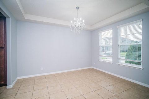 House in Orlando, Florida 5 bedrooms, 268.12 sq.m. № 1326286 - photo 6