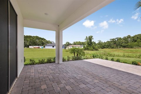 Villa ou maison à vendre à New Port Richey, Floride: 4 chambres, 191.01 m2 № 1326219 - photo 29