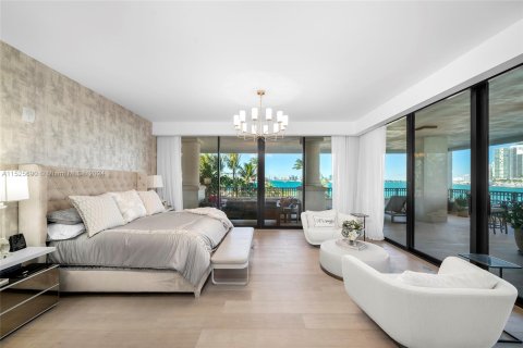 Copropriété à vendre à Miami Beach, Floride: 4 chambres, 455.59 m2 № 986553 - photo 28