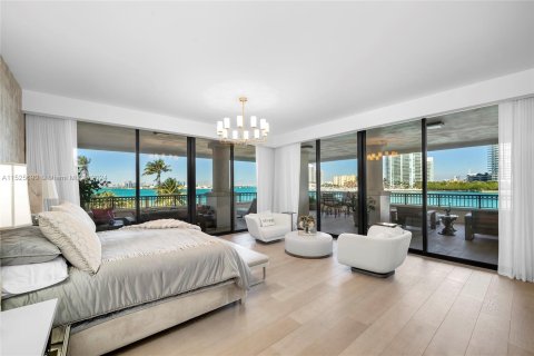 Copropriété à vendre à Miami Beach, Floride: 4 chambres, 455.59 m2 № 986553 - photo 27