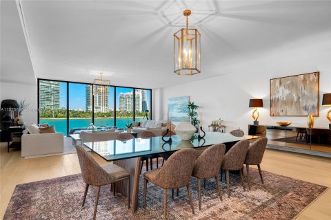 Copropriété à vendre à Miami Beach, Floride: 4 chambres, 455.59 m2 № 986553 - photo 10