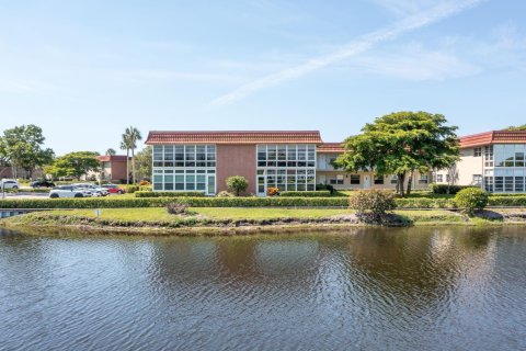 Condo in Vero Beach, Florida, 2 bedrooms  № 1178576 - photo 10