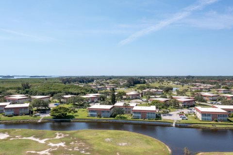 Condo in Vero Beach, Florida, 2 bedrooms  № 1178576 - photo 4