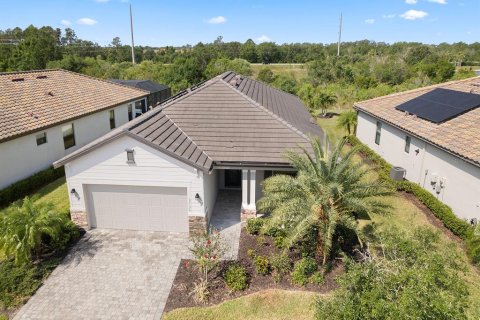 Villa ou maison à louer à Lakewood Ranch, Floride: 3 chambres, 170.57 m2 № 1363927 - photo 1