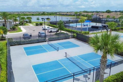 Villa ou maison à louer à Lakewood Ranch, Floride: 3 chambres, 170.57 m2 № 1363927 - photo 29