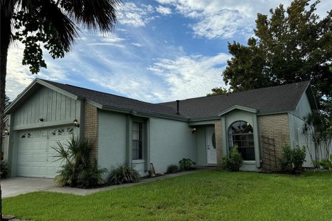 House in Kissimmee, Florida 3 bedrooms, 123.37 sq.m. № 1363140 - photo 1