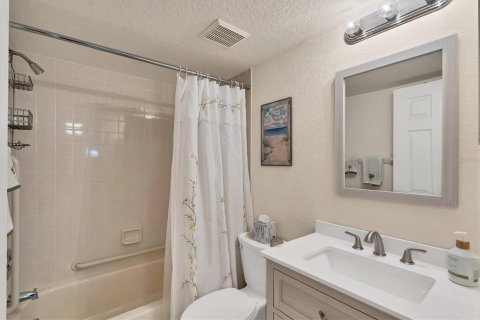 Condo in Punta Gorda, Florida, 2 bedrooms  № 867357 - photo 23