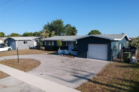 Villa ou maison à vendre à Pembroke Pines, Floride: 4 chambres, 165.74 m2 № 1139331 - photo 6