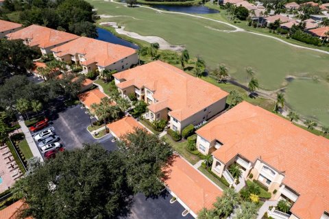 Condo in Lakewood Ranch, Florida, 2 bedrooms  № 1384833 - photo 4