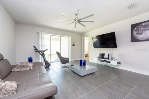Casa en venta en Lutz, Florida, 3 dormitorios, 179.49 m2 № 1108404 - foto 6