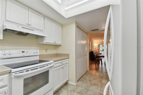 Copropriété à vendre à Bradenton, Floride: 2 chambres, 110.93 m2 № 1368135 - photo 5