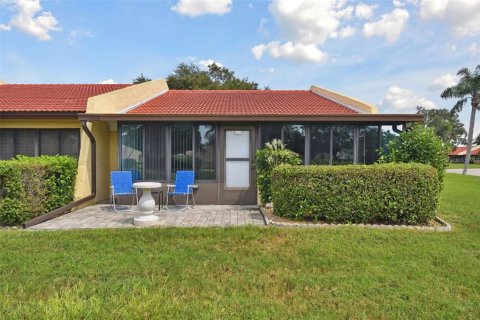 Copropriété à vendre à Bradenton, Floride: 2 chambres, 110.93 m2 № 1368135 - photo 24