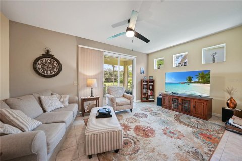 Adosado en venta en North Port, Florida, 3 dormitorios, 149.39 m2 № 1296832 - foto 5