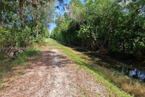 Terreno en venta en Jupiter, Florida № 1331115 - foto 2