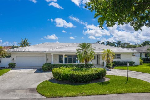 Villa ou maison à vendre à Hollywood, Floride: 3 chambres, 292.92 m2 № 758816 - photo 3