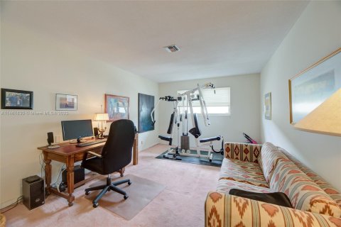 Casa en venta en Hollywood, Florida, 3 dormitorios, 292.92 m2 № 758816 - foto 18